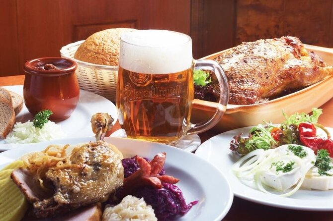 Prague Beer Tasting - 8 types of Czech beer included - 8 beers in one hour: why this tasting format works