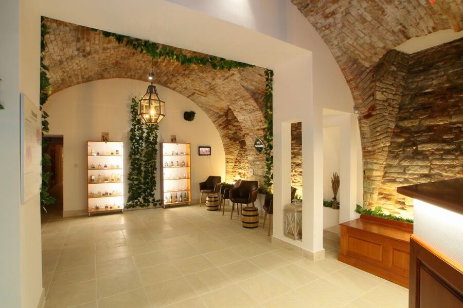 Prague: Bernard Beer Spa with Beer and Massage Option - Adding the 20-Minute Massage: Is It Worth the Extra Time