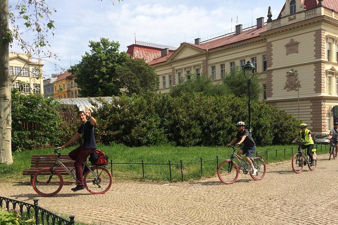Prague Bike Tour - Stunning Viewpoints, Castle, City & Park - Value and What $45.86 Buys You in Prague