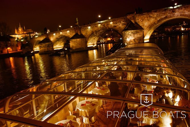 Prague Boats 3-hour Dinner Cruise - Live music on board: fun, but sound depends on your seat