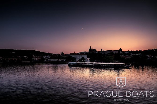 Prague Boats 3-hours Crystal Dinner Cruise - Buffet Dinner Reality Check: Czech Choices, Lines, and Timing