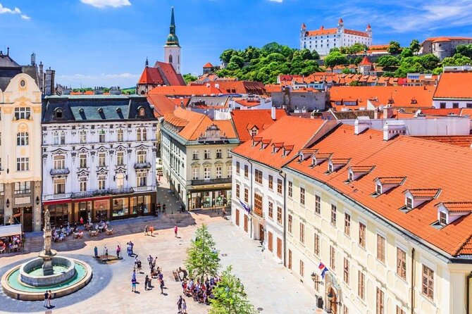 Prague-Budapest One-Way Sightseeing Day Tour - The 10-hour pace: how to survive a long day without losing your mind