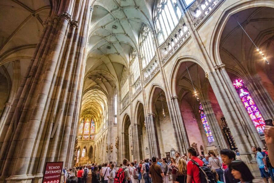 Prague Castle 2.5-Hour Tour Including Admission Ticket - Charles Bridge to the Castle, a smart way to orient Prague