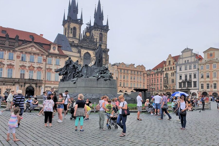 Prague Castle: Admission Ticket With Transfer And Audioguide - St. George’s Basilica: smaller scale, big impact