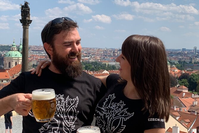 Prague Castle and Pubs Tour with Drinks Included - Stop 4: Prague Castle Highlights, Presidential Palace Passing, and the Downhill Exit