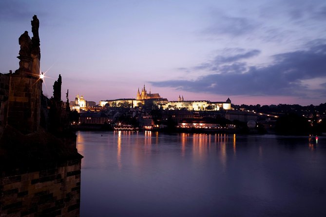 Prague Castle: Private fairytale walking tour - Why a private Prague Castle walk beats winging it