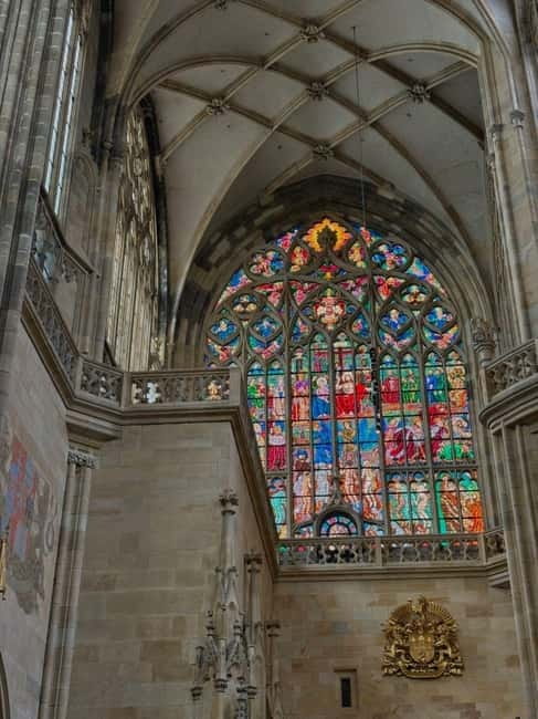 Prague Castle Ticket & Audioguide with Pick-up in GPG Office - St. Vitus Cathedral: start here so the rest makes sense
