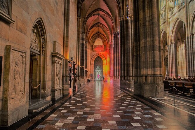 Prague Castle Ticket Including Audio Guide & 15min introduction - Presidential Office Closures: How to Avoid a Ruined Day