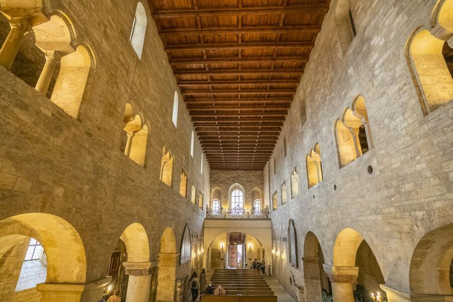 Prague: Castle Tour with Local Guide and Entry Ticket - Prague Castle in 150 Minutes: What This Guided Route Really Covers