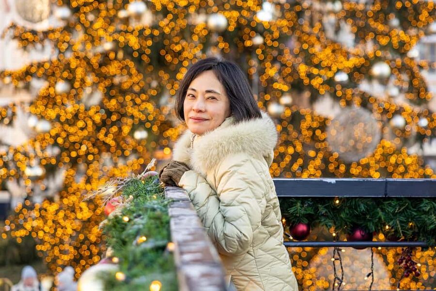 Prague: Christmas/Easter Markets Tour with Photoshoot - Mikuláš night to Christmas gifts: the holiday story behind the lights