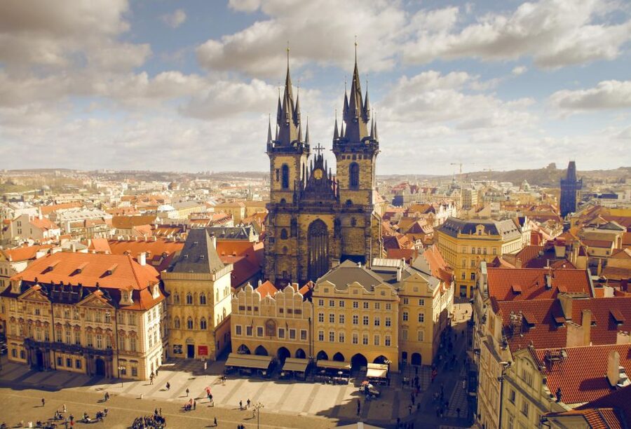 Prague: City Tour in Full - Price and value for a 6.5-hour Prague highlights circuit at $38