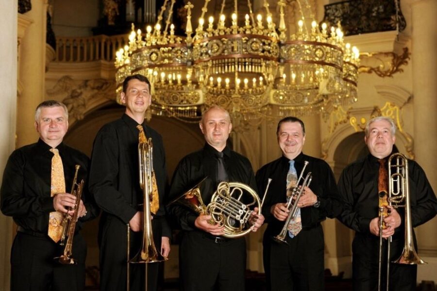 Prague: Classical Concert in St. Nicholas Church - Who Should Book, and Who Might Want to Skip