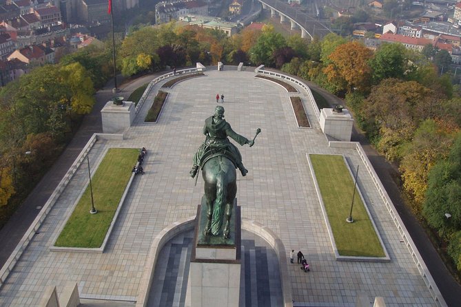 Prague Cold War Walking Tour - Vitkov Hill monument: the big equestrian statue, the Hall of the Soviet Soldier, and the political angle