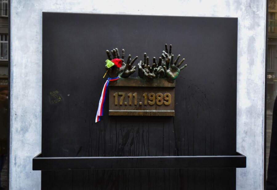 Prague: Communism History and Nuclear Bunker Guided Tour - Who should book this Prague communism and nuclear bunker tour
