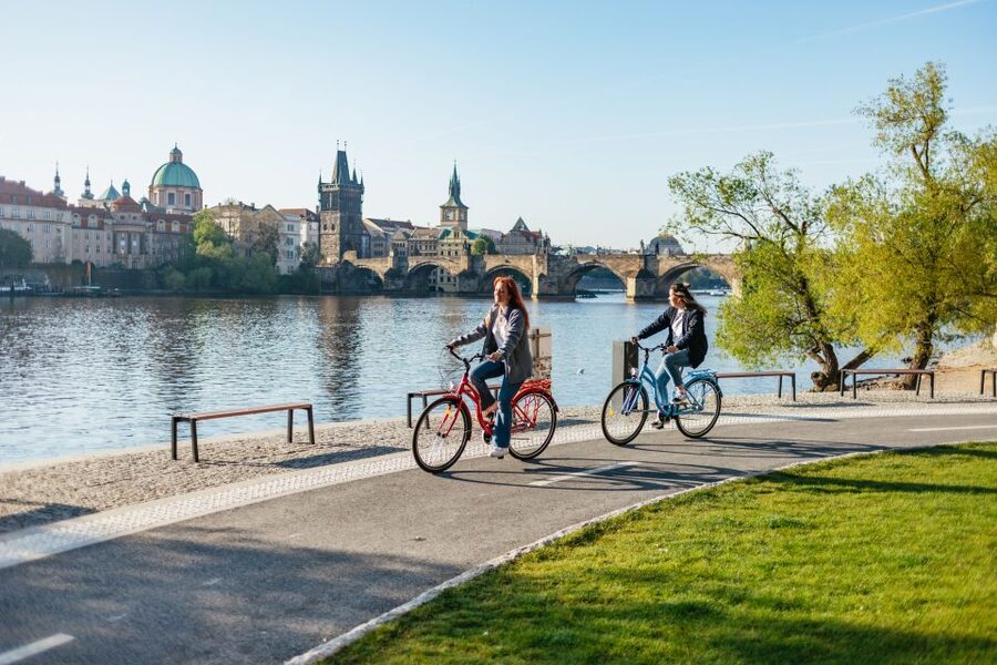 Prague: Complete Bike Tour - Key moments worth planning for