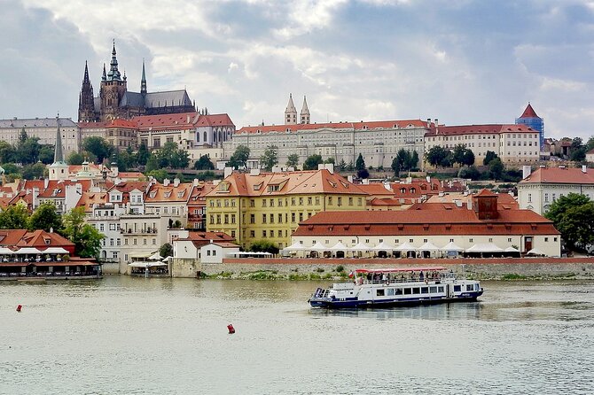 Prague DeLuxe Tour: Views, Hidden Gems, Tastings & River Cruise - Malá Strana and the Infant Jesus of Prague, a spiritual story you can feel