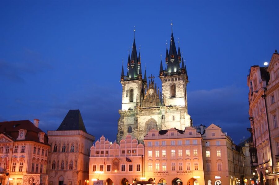 Prague E-Bike City Ride tour : 2hrs - Beer hall stop: a classic Prague pause, with one rule to confirm