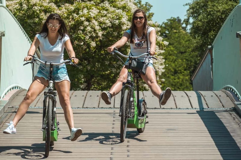 Prague: E-Scooter HUGO Bike Rental - FAQ