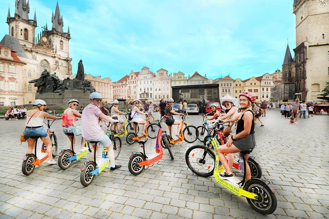 Prague: electric scooter & E-bike guided tour - What the guiding style actually feels like