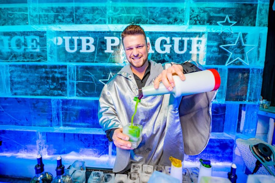 Prague: Entry ticket to Ice Pub Prague with Nightclub Option - IcePub Prague: what it is really like inside the freezer