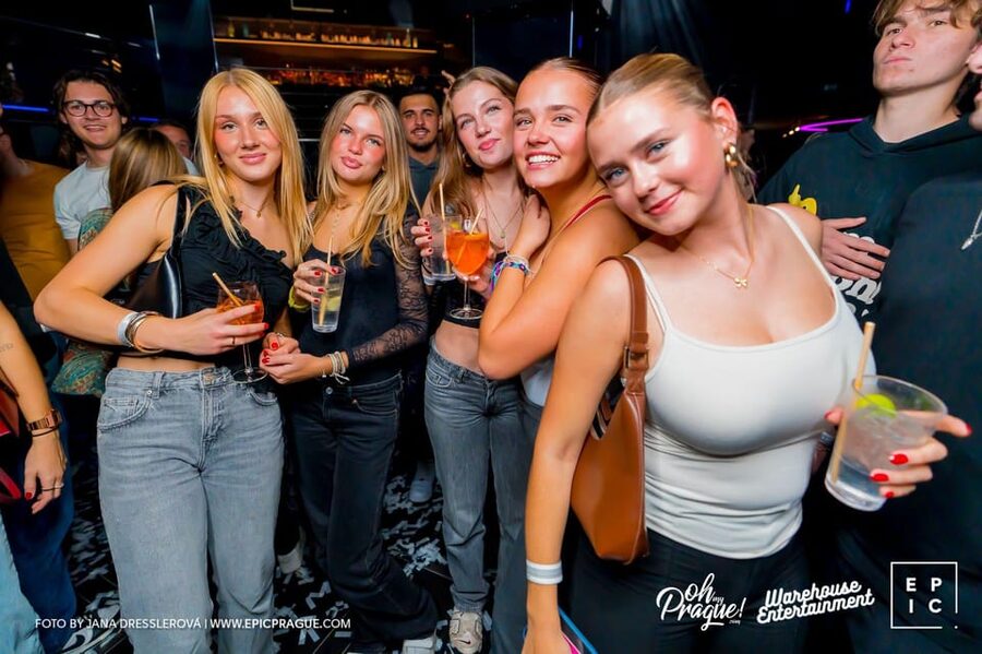 Prague: EPIC Nightclub Entry Ticket - Smart casual dress code: how to look right and still move