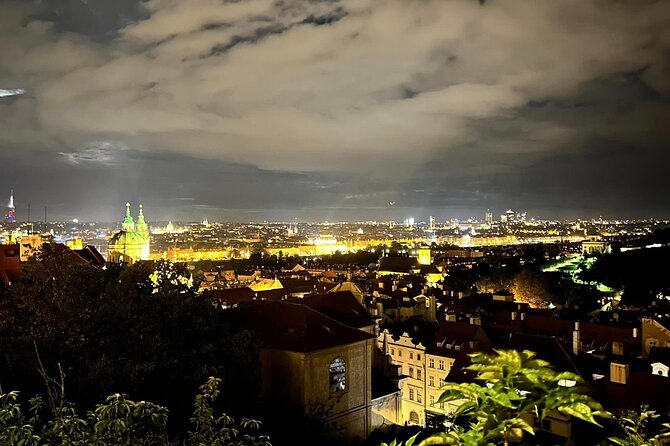 Prague Escape Game Experience - Route Reality Check: Wenceslas Square, Old Town Square, Charles Bridge