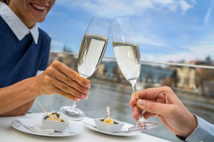 Prague: Evening Vltava River Eco Cruise with Prosecco - Timing Advice: Evening, Night, and Sunset Views