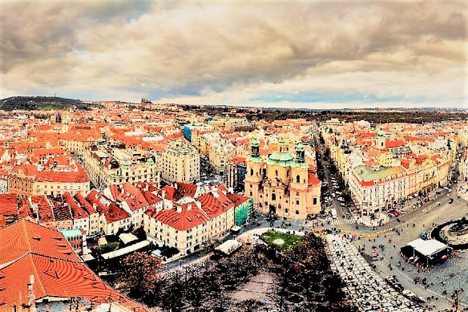 Prague Fairytale Tour: Old Town And Castle private tour - First Stop: That Iconic Bridge to Get Your Bearings