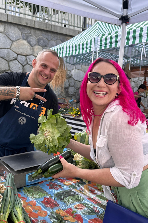 Prague: Farmers Market and Brunch Class with Celebrity Chef - Prague Saturday, but make it market and brunch