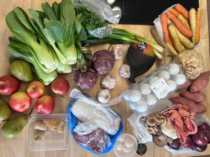 Prague: Farmers Market and Brunch Class with Celebrity Chef - Walking from the market to the home with castle views