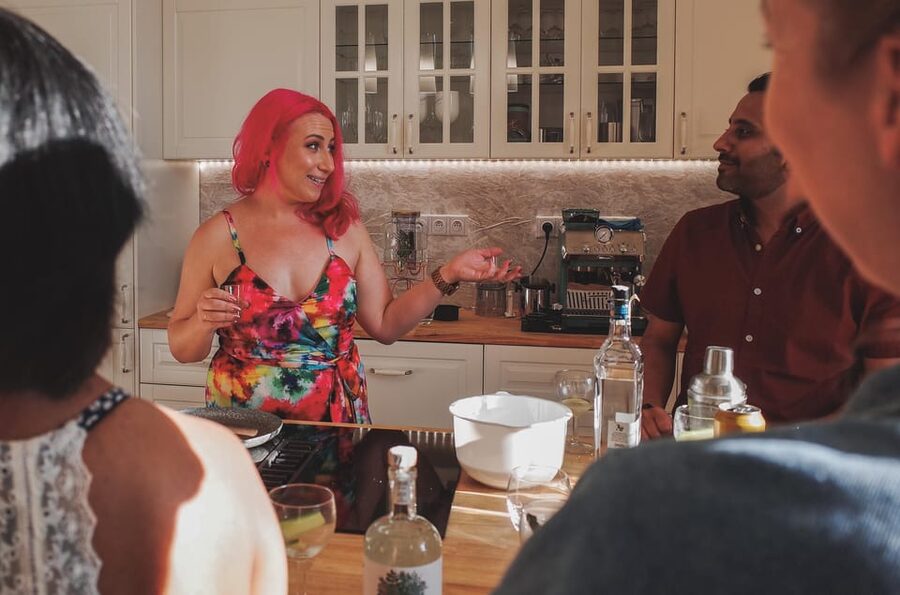 Prague: Farmers Market and Brunch Class with Celebrity Chef - Inside Mariko’s 19th-century kitchen, you cook and learn
