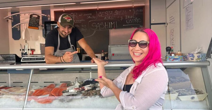 Prague: Farmers Market and Brunch Class with Celebrity Chef - Finding Mariko at Palackého náměstí by the river