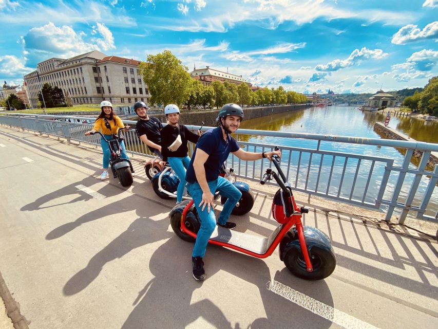 Prague: Fat Tire E-Scooter Guided Tour - Key things I’d circle on this Scrooser tour