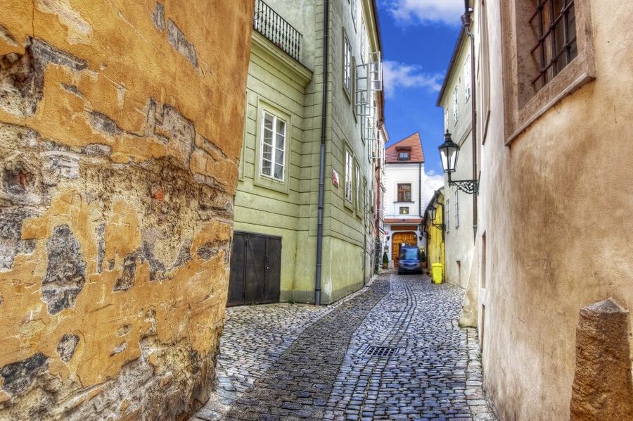Prague: Full-Day Tour with Lunch and River Boat Cruise - Guides Matter Here: Dana, Jana, Ross, Marketa, and More