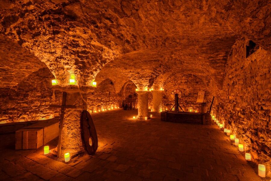 Prague: Ghosts, Legends, Medieval Underground & Dungeon Tour - Price and value: $31 for 75 minutes of real entry stops