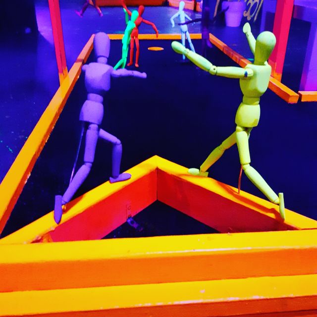 Prague: Glow Golf Mini Golf Game by UV Light - The Step-by-Step Flow Once You Arrive