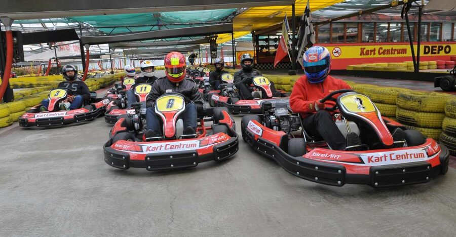 Prague: Go-Kart Racing Experience - The track experience: speed, turns, and passing chances