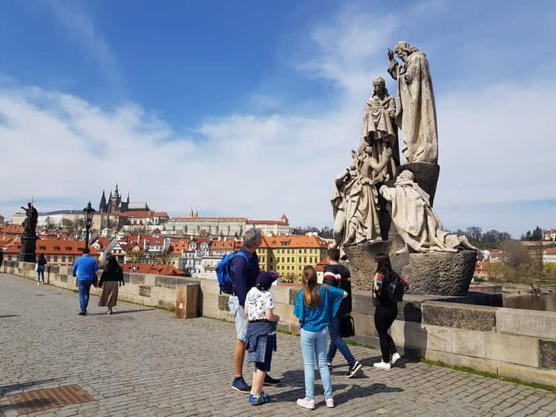 Prague Grand 2,5 hour + 2 hour exterior walking tour - Jewish Town: the part you should treat as a story, not a checklist