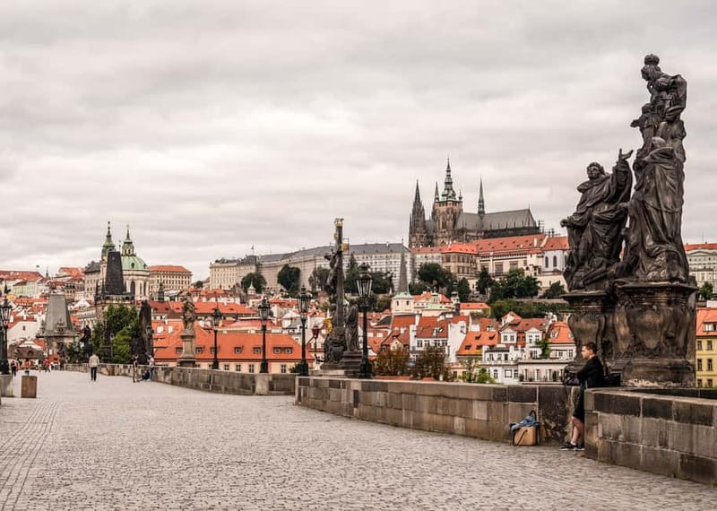 Prague Grand 2,5 hour + 2 hour exterior walking tour - Who should book, and who should skip it