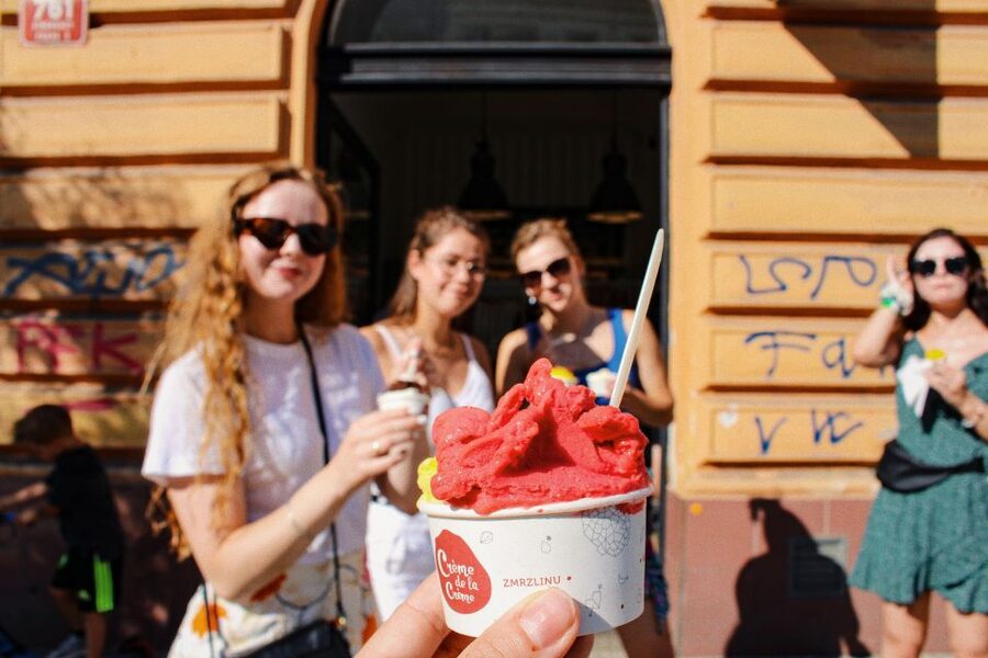 Prague: Guided Food Tour with Tastings - Stop by Stop, The Flow of the Food Tour Without the Confusion