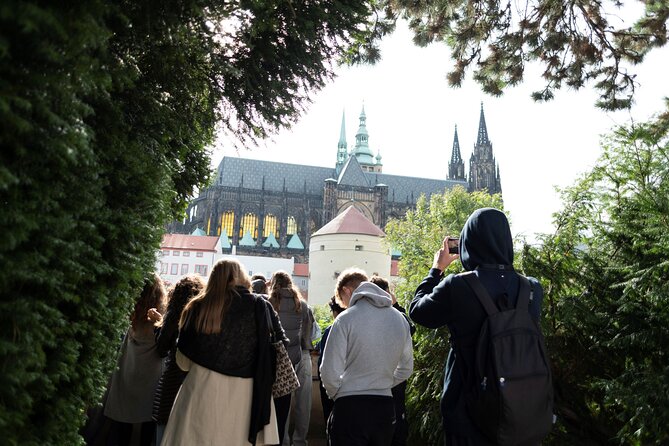 Prague Half Day City Tour Including Vltava River Cruise - Jewish Quarter Walk: Flat Streets, Quick Context, and Respectful Timing