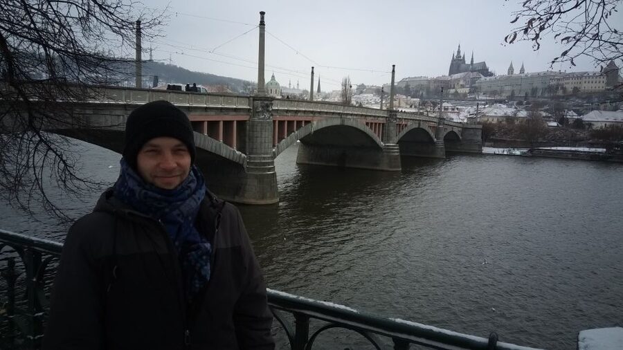 Prague Half-Day Private Walking Tour - Meeting your private guide, and why pickup matters in Prague