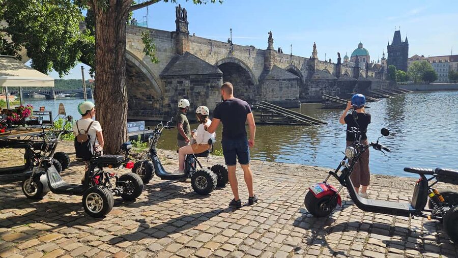 Prague: Heart of Prague Electric Tricycle Scooter Tour - Kampa Island and the Vltava river: where Prague turns photogenic