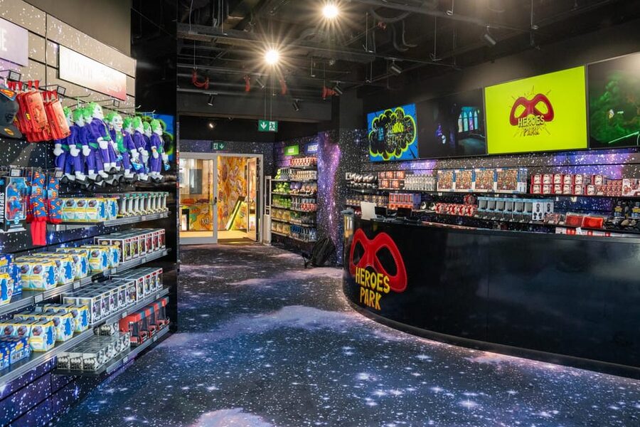 Prague: Heroes Park Superhero Store Entry Ticket - How long it takes: a realistic pacing plan for a 1-day visit