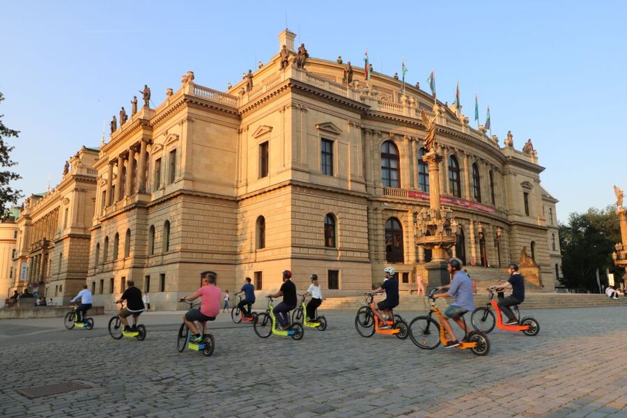Prague: Highlights Tour on e-Scooter or eBike - Meeting next to the Embassy of Japan, then getting on wheels the right way