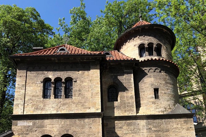 Prague Jewish Quarter and WW2 Private Tour - The Heroes of the Heydrich Terror Memorial and Czech Resistance