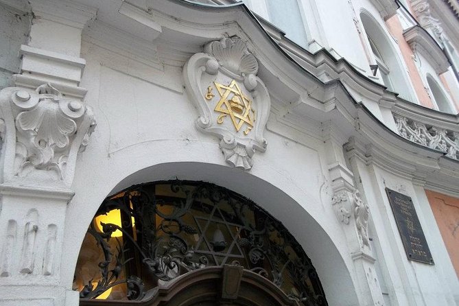 Prague Jewish Quarter Private Half-Day Walking Tour - The Jewish Museum Ceremonial Hall, a calm place for difficult memory
