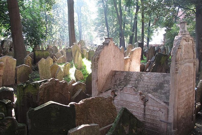 Prague Jewish Quarter Private tour - 3hours - Jewish Museum in Prague: where the story starts (and why it matters)