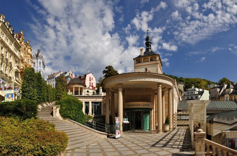 Prague: Karlovy Vary Tour with Lunch and Moser Museum Visit - Free Time: Your Chance to Go Off Script