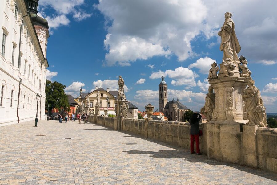 Prague: Kutná Hora, St Barbara's Cathedral and Bone Church - Why Kutná Hora is more than a box-checking day trip